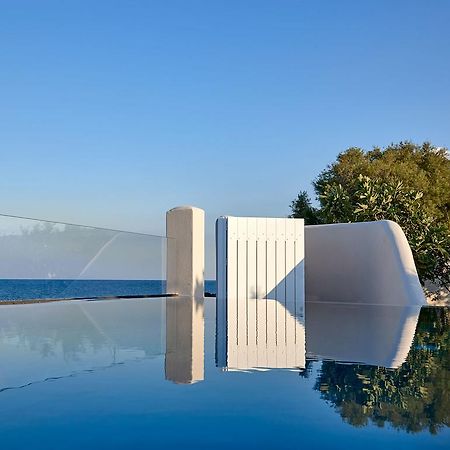 Incognito Beach Villa Santorini Kamári Eksteriør billede