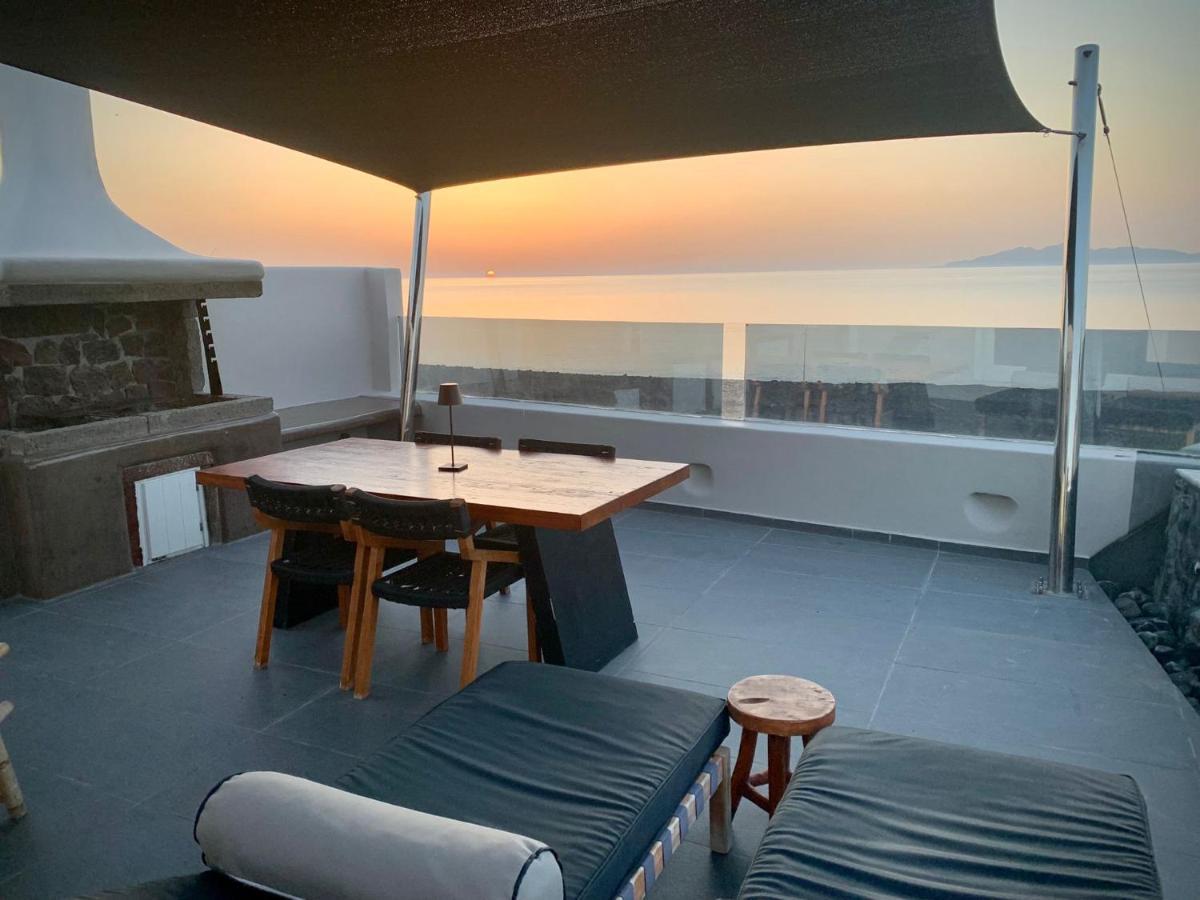 Incognito Beach Villa Santorini Kamári Eksteriør billede
