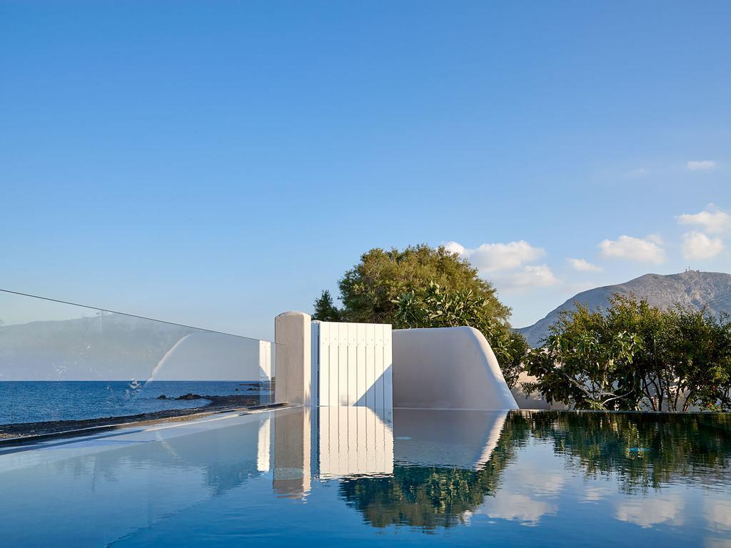 Incognito Beach Villa Santorini Kamári Eksteriør billede
