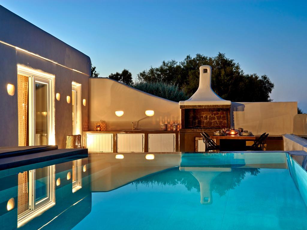 Incognito Beach Villa Santorini Kamári Eksteriør billede